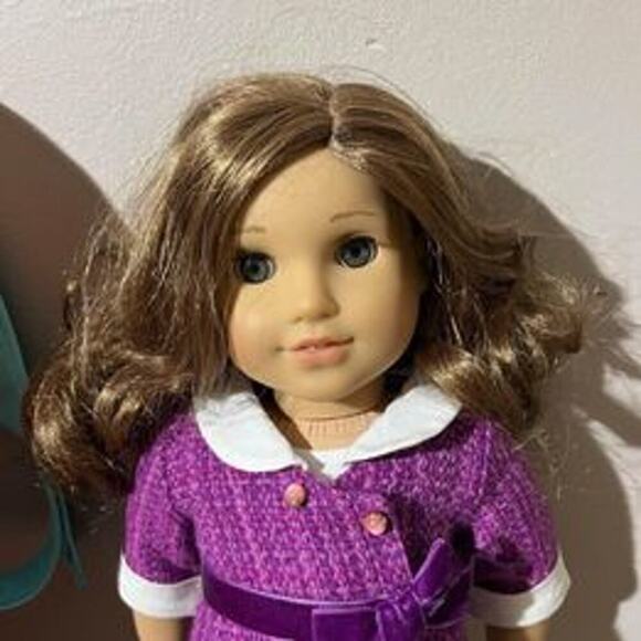 American Girl Doll Rebecca Excellent condition with Carrier - Picture 2 of 8